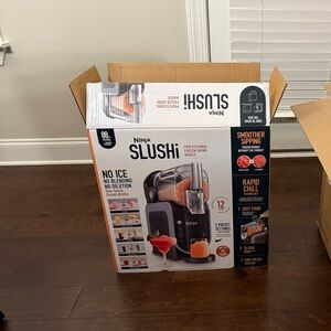 🥤 Ninja SLUSHi™ Professional Frozen Drink Maker 🥤